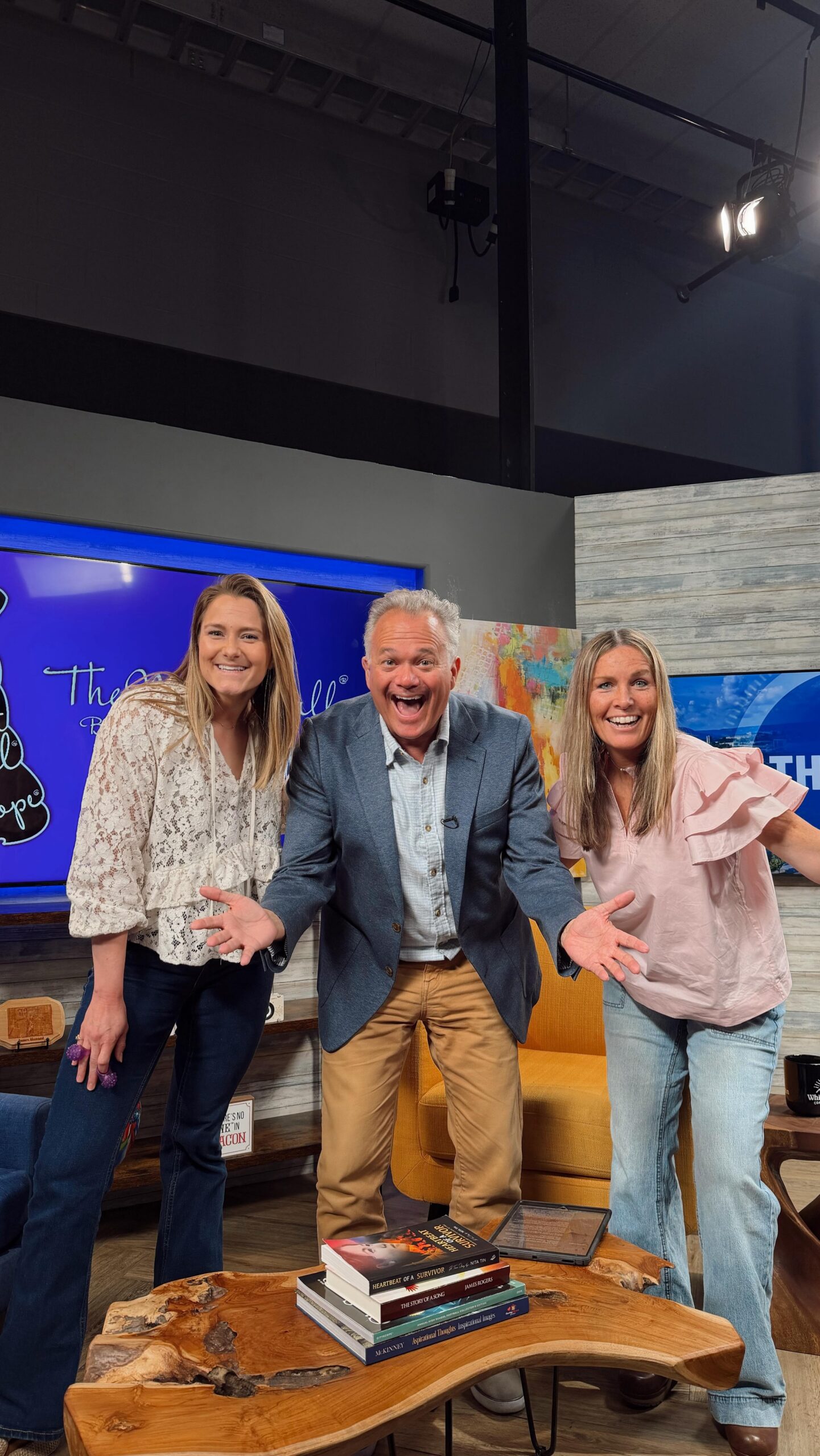 We had so much fun on @chattthisnthat today! 🎉💜
The Moth Ball by CityScope is a few short weeks away & we can’t to celebrate with you!
Hear more about this year’s beneficiary, @downsideupinc on @newschannelnine & on April 23 at First Horizon Pavilion!
TICKETS ARE GOING FAST! CLICK THE LINK IN OUR BIO TO GET YOURS TODAY🎟️🎟️🎟️